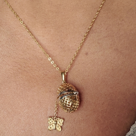 Golden Egg with hidden surprise in platinum/YG vermeil on sterling silver - Picture 1 of 6